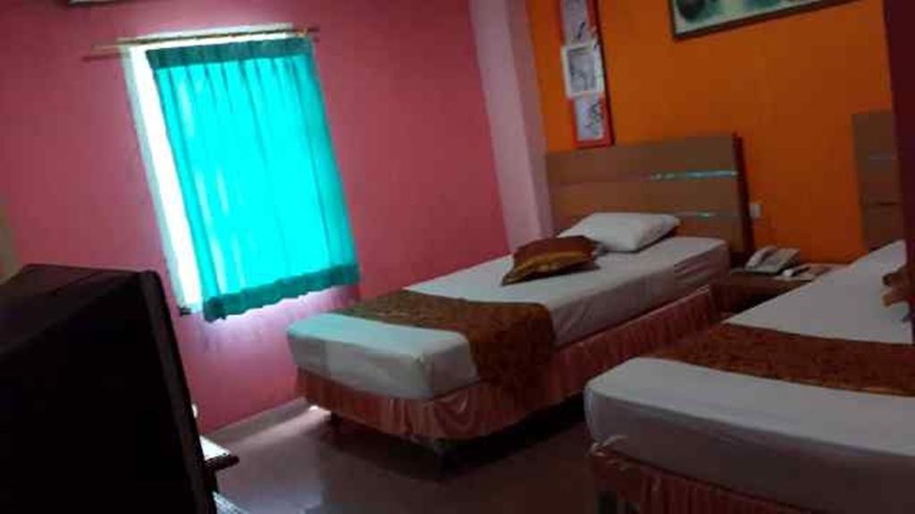 The Waigo Hotel Sorong Esterno foto