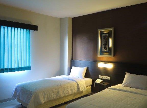 The Waigo Hotel Sorong Esterno foto