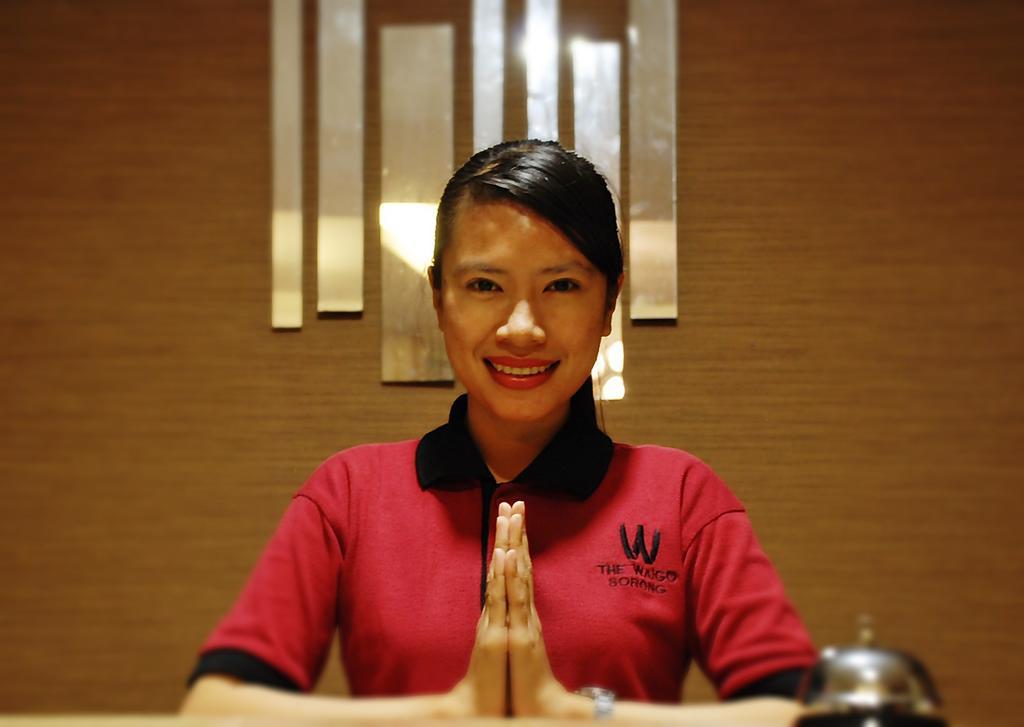 The Waigo Hotel Sorong Esterno foto