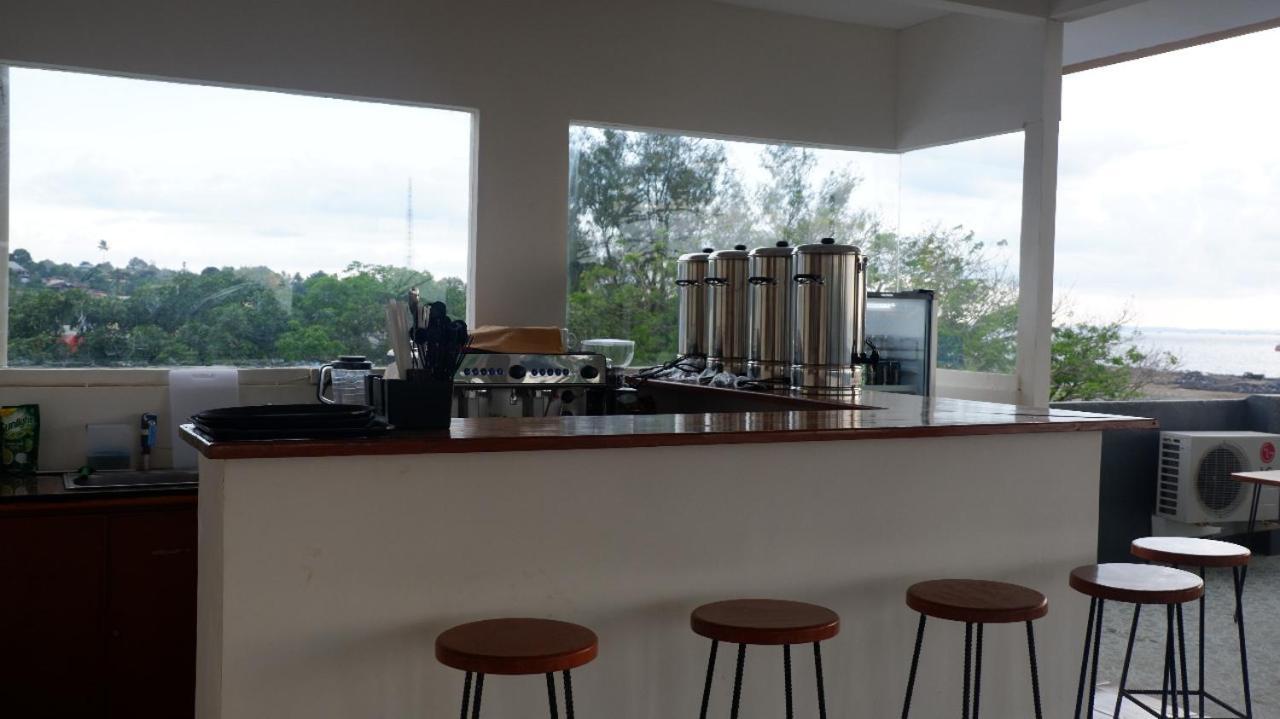 The Waigo Hotel Sorong Esterno foto